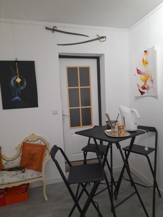La Chambre De Garance Et Ses Couleurs D'Art Saint-Pol-de-Léon Eksteriør bilde